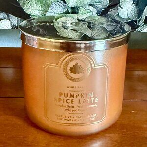 NEW PUMPKIN SPICE LATTE 3-Wick 14.5oz Candle Bath & Body Works